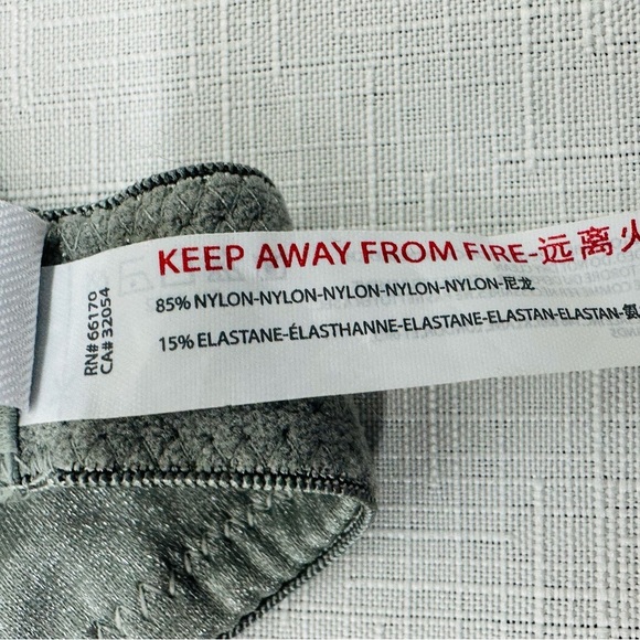 Lot of 3 Out From Under & Victoria's Secret Size 34C Pink Silver & Beige Bras - Picture 10 of 15